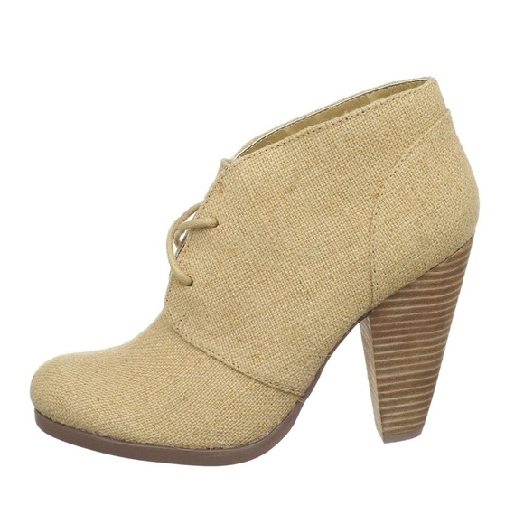 Seychelles Bismouth Burlap Booties - Picture 2 of 9